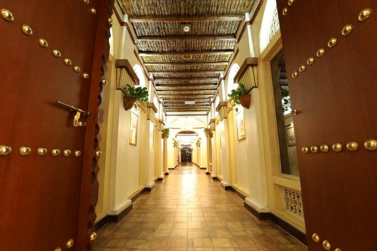 德尔蒙国际酒店 麦纳麦 外观 照片
