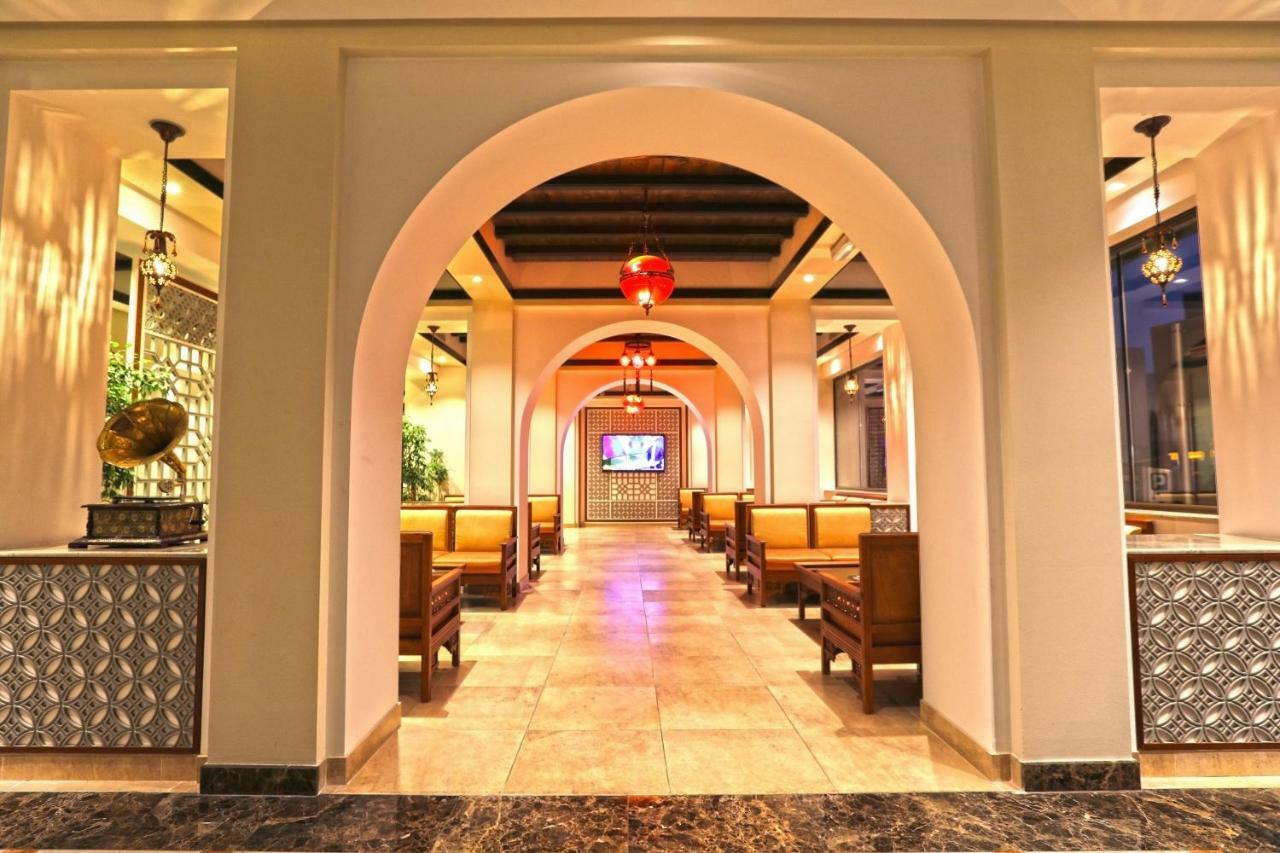 德尔蒙国际酒店 麦纳麦 外观 照片